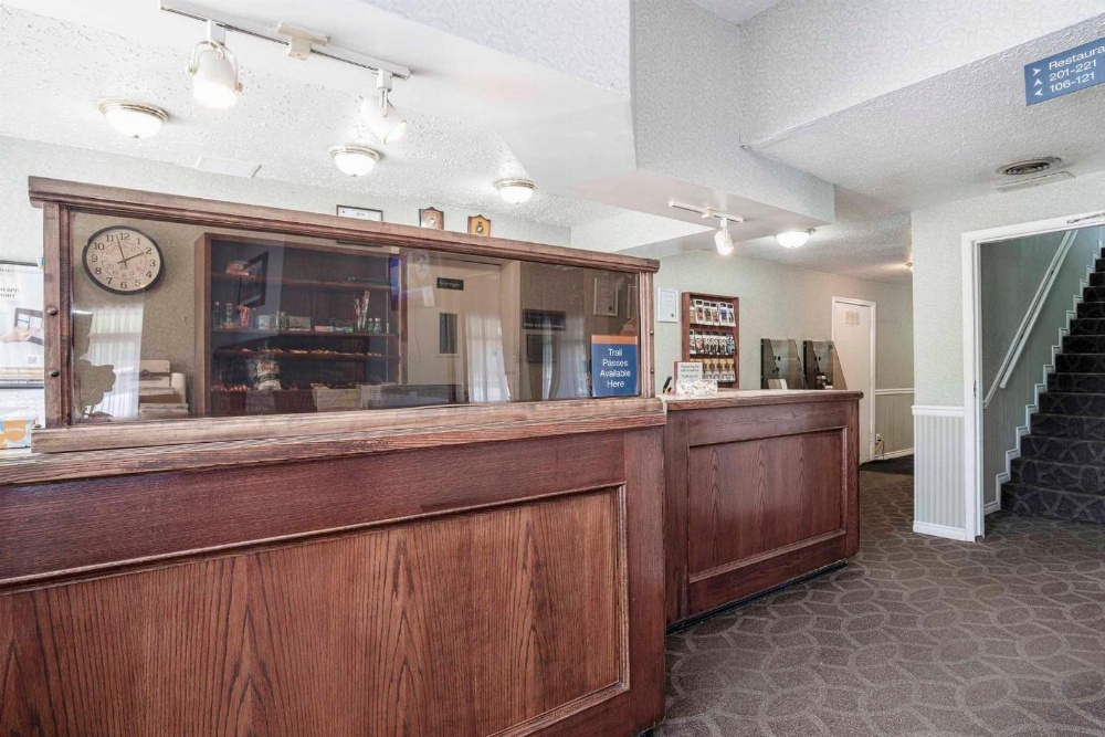 Sandman Inn Mcbride Main image